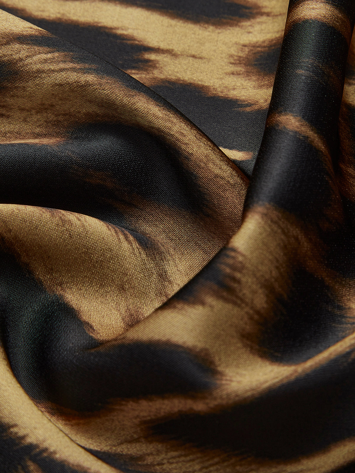 Leopard Print Flowing Maxi Skirt