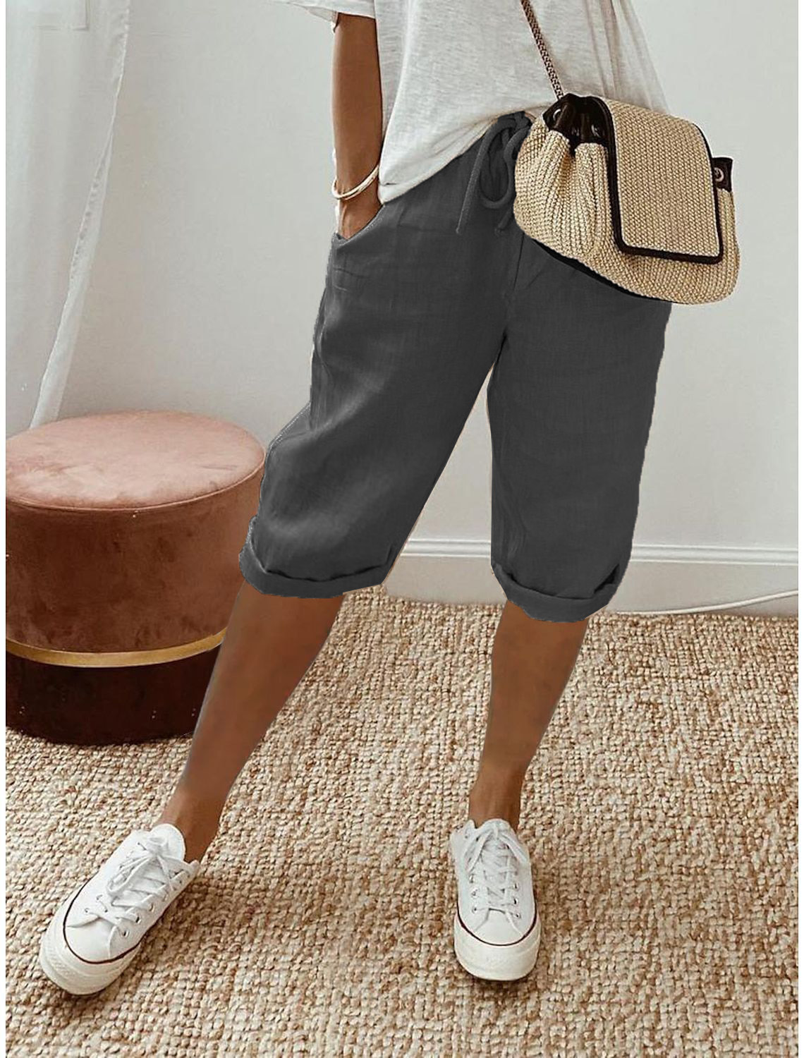 Lightweight Relaxed Capri Trousers with Drawstring Waist