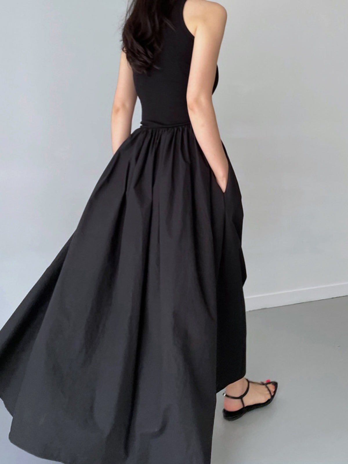 Relaxed Crew Neck Maxi Dress