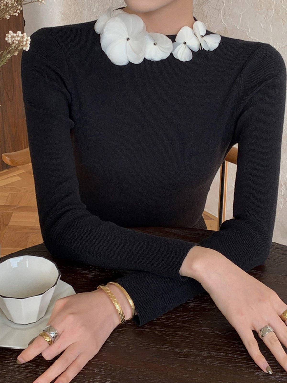 Solid Fitted Long Sleeve Stretch Knit Top