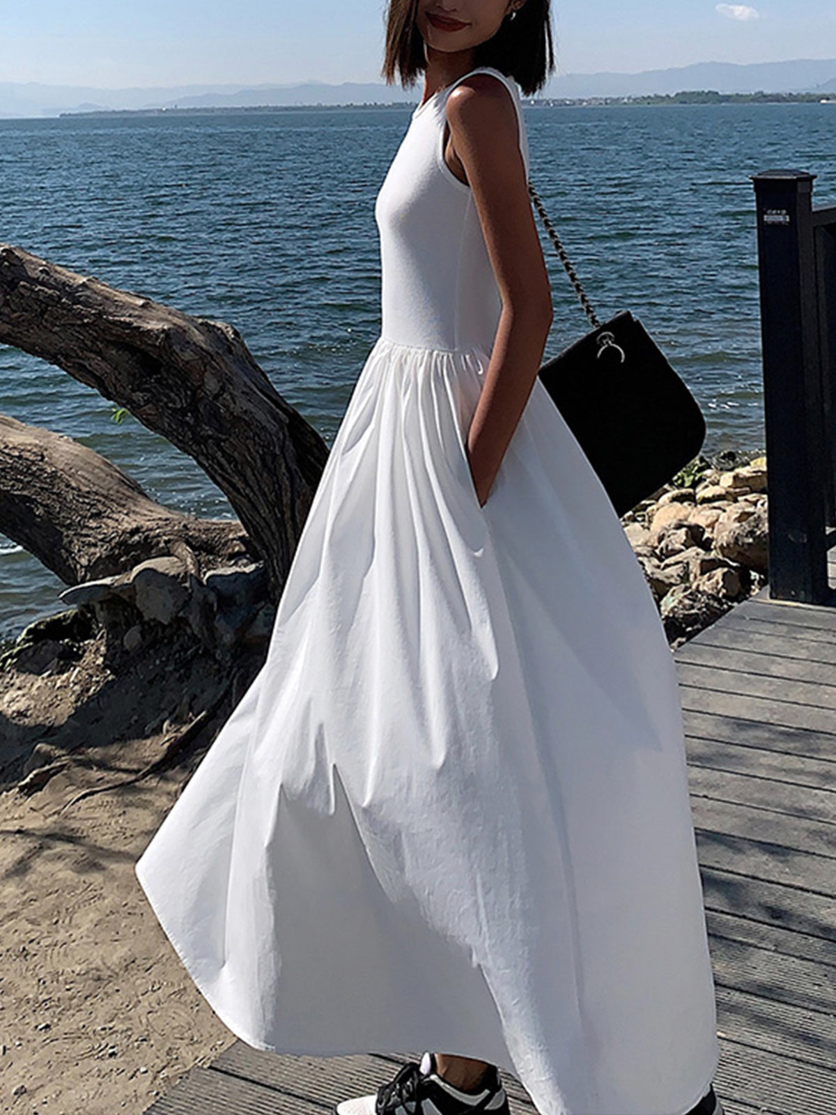 Relaxed Crew Neck Maxi Dress