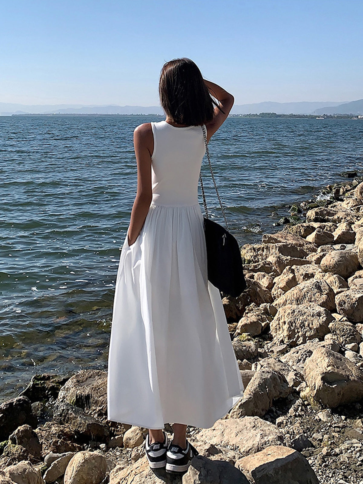 Relaxed Crew Neck Maxi Dress