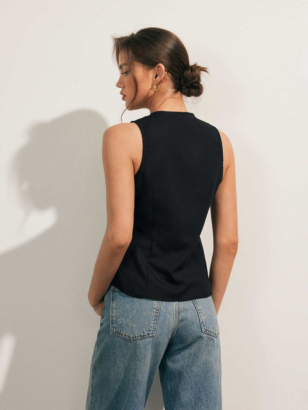 Linen Blend Cropped Button Tank