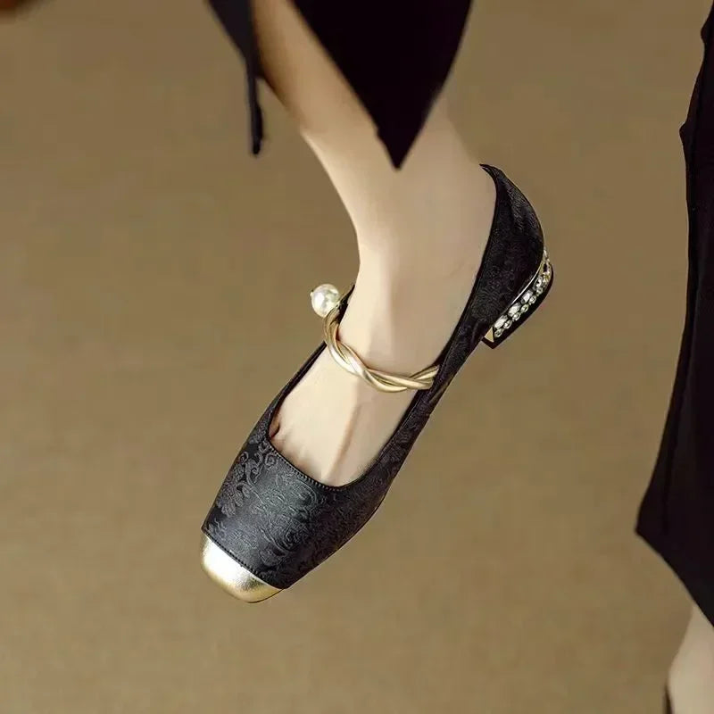 Pointed Toe Slingback Kitten Heels