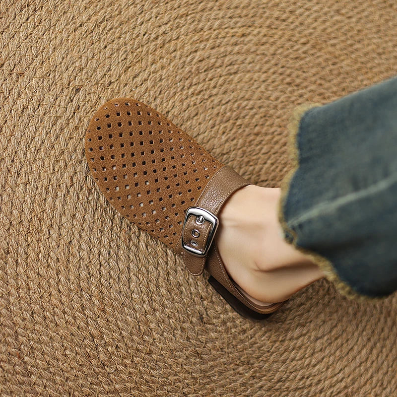 Cushioned Suede Adjustable Strap Clog Sandals