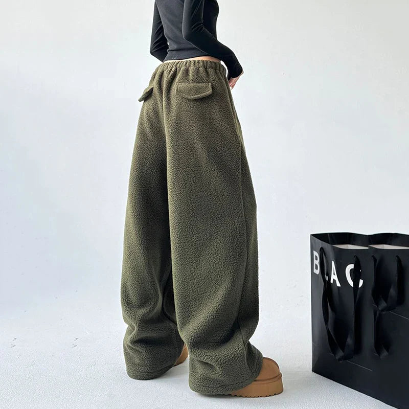 Ultra-Soft Oversized Fleece Lounge Sweatpants
