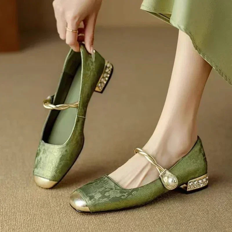 Pointed Toe Slingback Kitten Heels