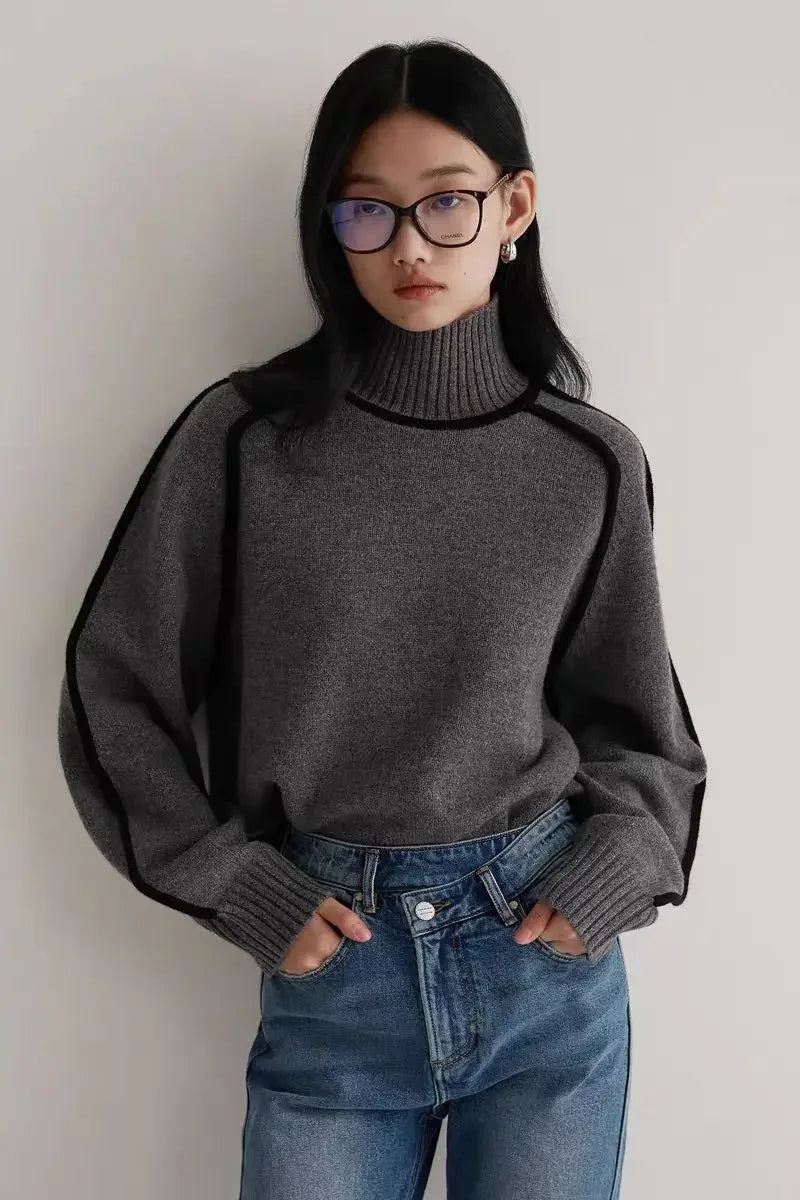 Contrast Seam Relaxed Turtleneck Sweater